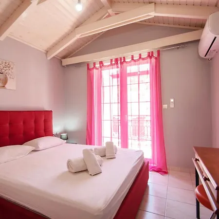 & Away Maisonette Holiday home